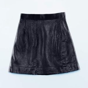 Giambattista Valli x H&M leather skirt